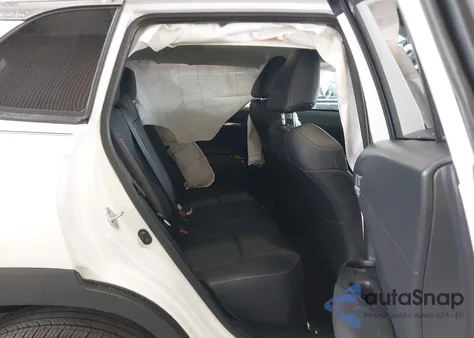 2024 Toyota Corolla Cross Xle из США, поврежденный, VIN 7MUDAABG6RV117371